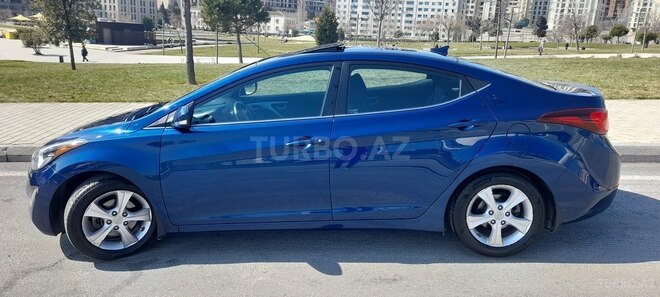 Hyundai Elantra 2015, 179,360 km - 1.8 l - Bakı