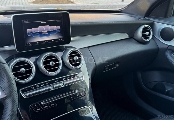 Mercedes C 300 2014, 257,400 km - 2.0 l - Bakı