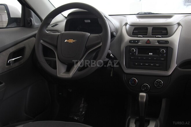 Chevrolet Cobalt-9