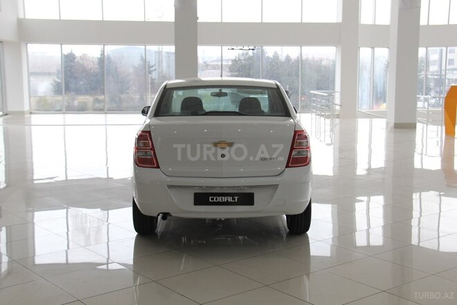 Chevrolet Cobalt-4