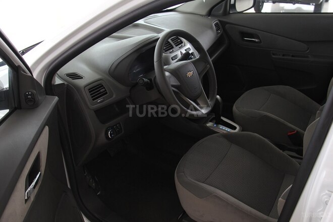 Chevrolet Cobalt-7