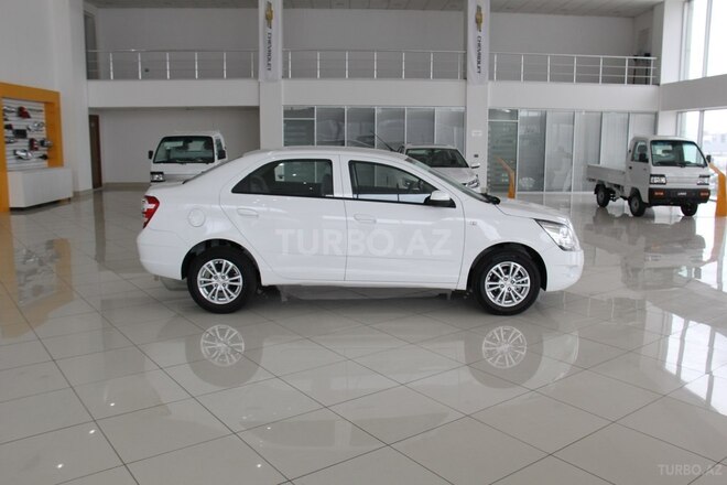 Chevrolet Cobalt-22