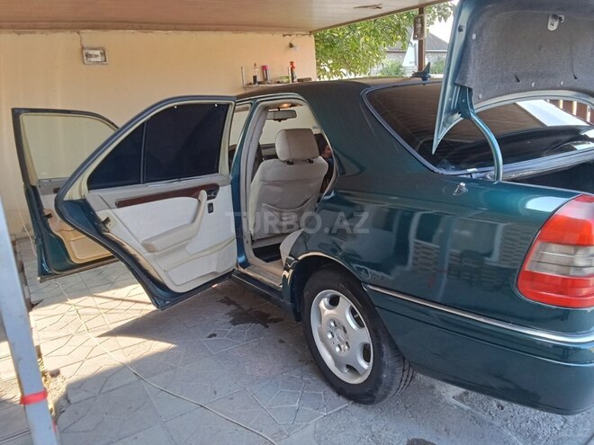 Mercedes C 180 1996, 250,000 km - 1.8 l - Sumqayıt