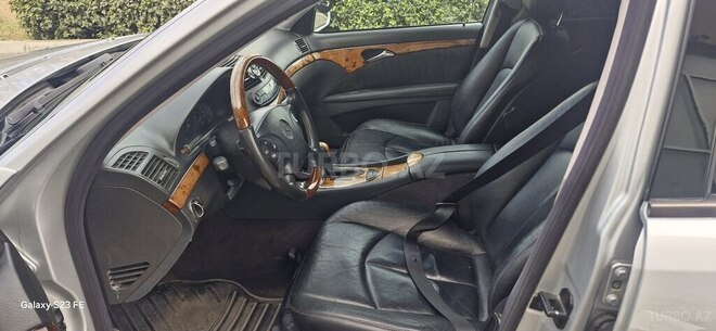 Mercedes E 240 2002, 313,000 km - 2.6 l - Şəmkir