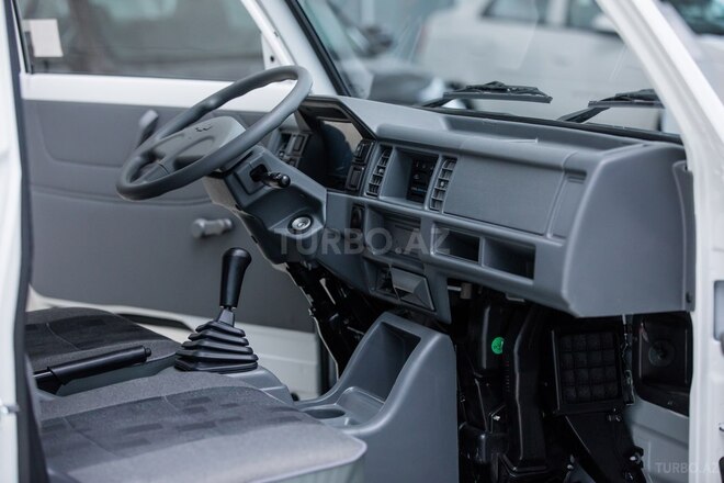 Chevrolet Damas-10