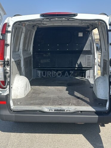 Mercedes Vito 111 2008, 318,000 km - 2.2 л - Bakı