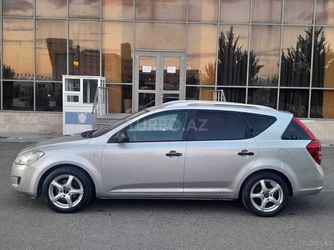 Kia Ceed 2008, 220,000 km - 1.4 л - Ucar