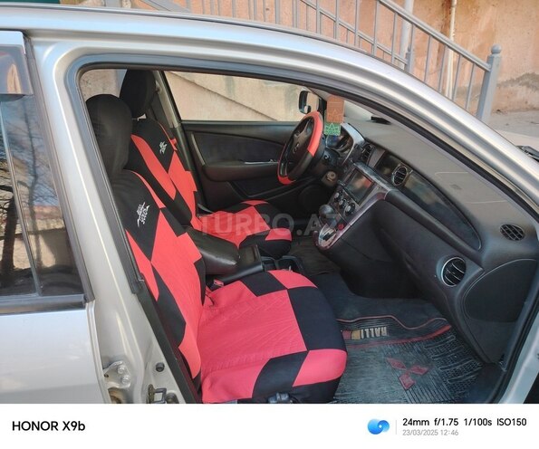 Mitsubishi Airtrek 2001, 194,000 km - 2.4 l - Sumqayıt