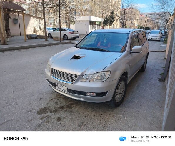 Mitsubishi Airtrek 2001, 194,000 km - 2.4 l - Sumqayıt
