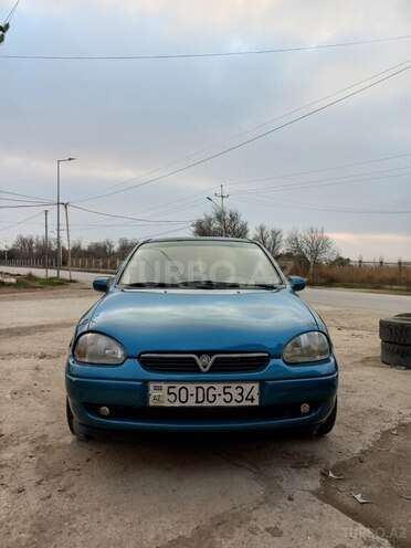 Opel Corsa 1994, 444,000 km - 1.4 l - Sumqayıt