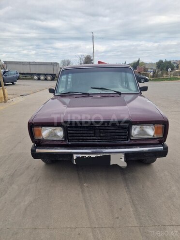LADA (VAZ) 2107-2