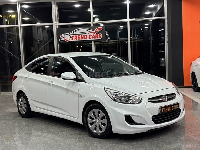 Hyundai Accent-1