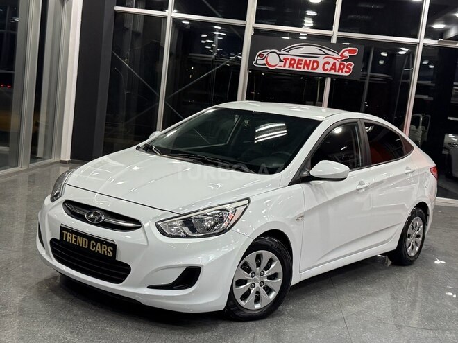 Hyundai Accent-2