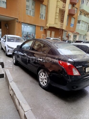 Nissan Sunny 2012, 298,000 km - 1.5 l - Bakı
