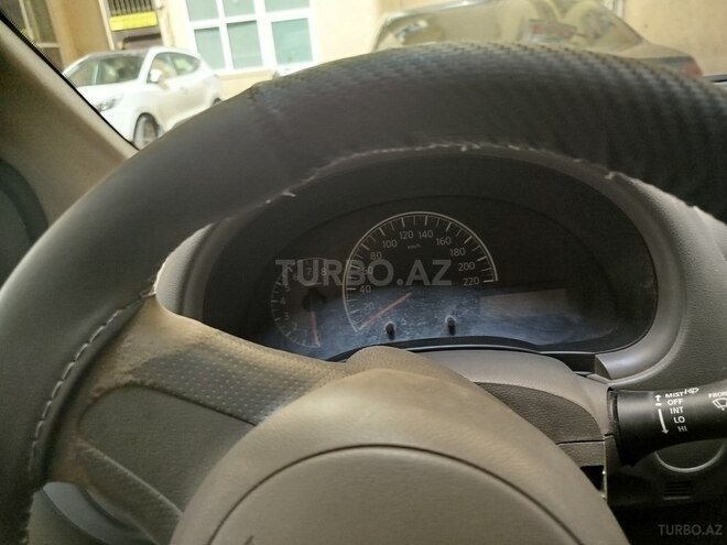 Nissan Sunny 2012, 298,000 km - 1.5 l - Bakı