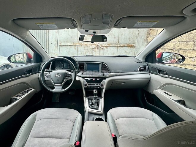 Hyundai Elantra 2017, 120,000 km - 2.0 l - Bakı