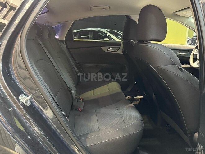 Kia Cerato-13