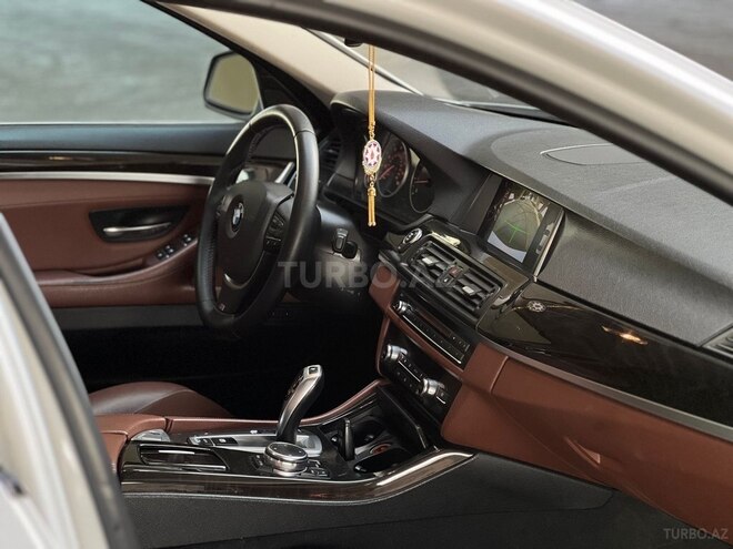 BMW 528 2015, 230,000 km - 2.0 l - Bakı