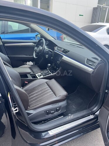 Skoda Superb 2021, 86,000 km - 2.0 l - Bakı