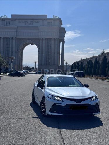 Toyota Camry-2