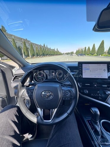 Toyota Camry-8