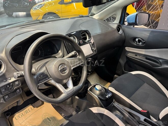 Nissan Note-15