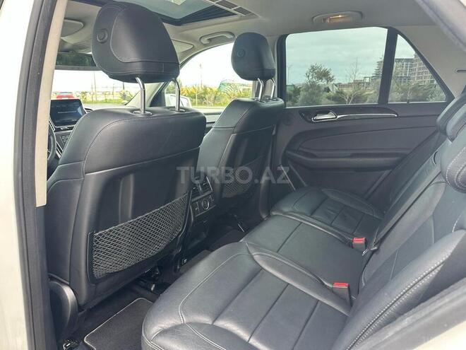 Mercedes  2017, 197,900 km - 2.2 л - Bakı