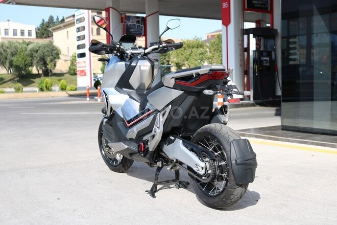 Honda  2018, 18,000 km - 0.8 л - Bakı