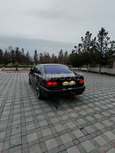 BMW 530 2001, 189,000 km - 3.0 l - Bakı