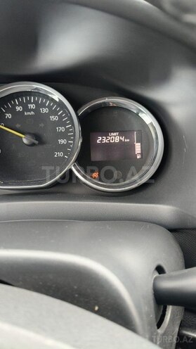 Renault Logan 2015, 232,000 km - 1.6 l - Bakı