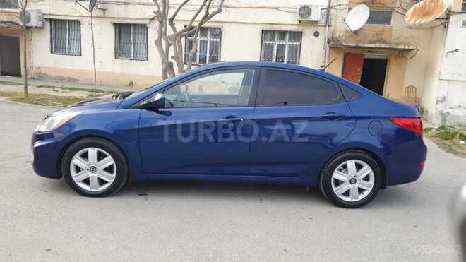 Hyundai Accent 2015, 133,000 km - 1.6 л - Sumqayıt
