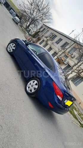 Hyundai Accent 2015, 133,000 km - 1.6 л - Sumqayıt