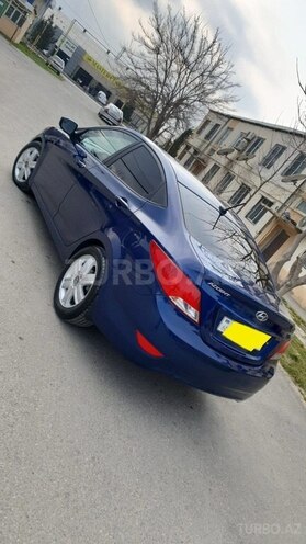Hyundai Accent 2015, 133,000 km - 1.6 л - Sumqayıt