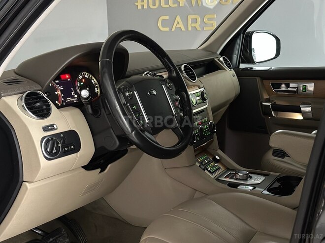 Land Rover Discovery-11