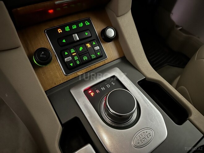Land Rover Discovery-21