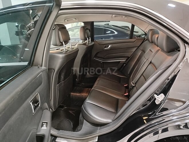 Mercedes E 200 2015, 247,943 km - 2.0 л - Sumqayıt