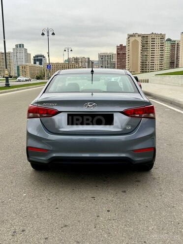 Hyundai Accent 2018, 110,000 km - 1.6 l - Bakı