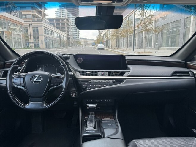 Lexus ES 250 2019, 178,000 km - 2.5 л - Bakı