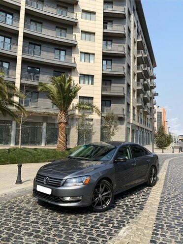 Volkswagen Passat (North America) 2014, 239,000 km - 1.8 l - Bakı