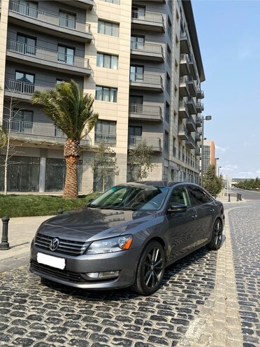 Volkswagen Passat (North America) 2014, 239,000 km - 1.8 l - Bakı