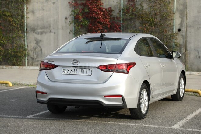 Hyundai Accent 2018, 116,700 km - 1.6 l - Bakı