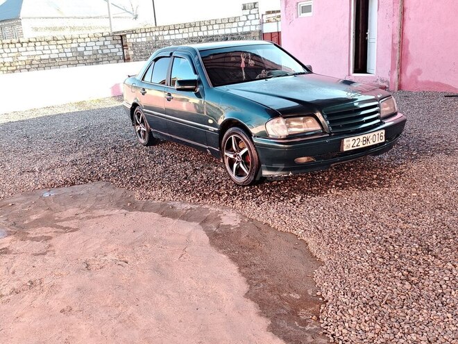 Mercedes C 180 1994, 235,324 km - 1.8 л - Ağstafa