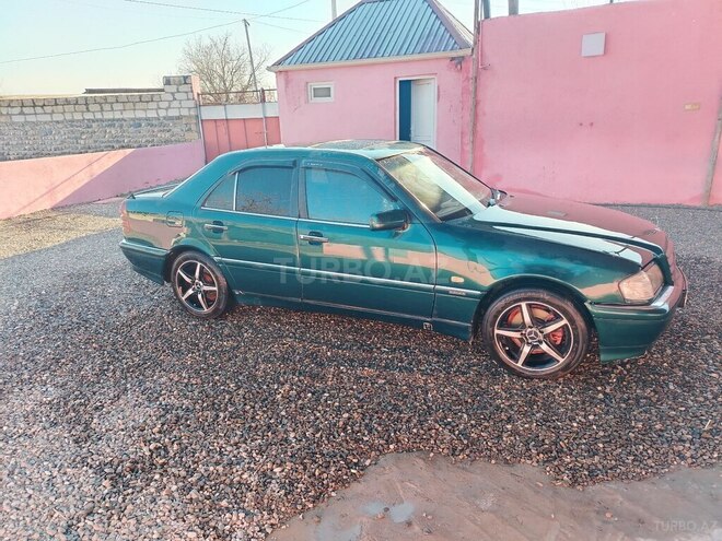 Mercedes C 180 1994, 235,324 km - 1.8 л - Ağstafa