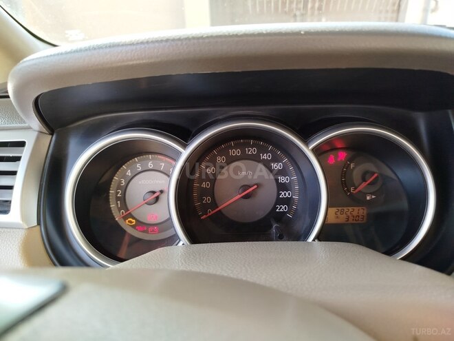 Nissan Tiida 2008, 282,000 km - 1.6 l - Mingəçevir