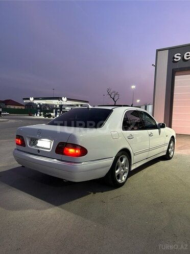 Mercedes E 220 d 1996, 415,000 km - 2.2 l - Xudat