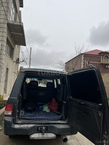 Hyundai Galloper 1998, 200,000 km - 2.5 l - Bakı