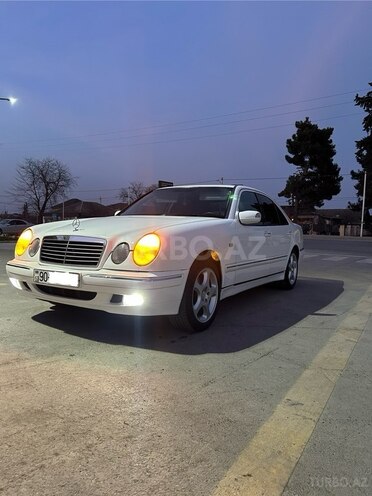 Mercedes E 220 d 1996, 415,000 km - 2.2 l - Xudat