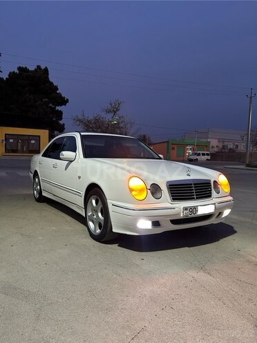 Mercedes E 220 d 1996, 415,000 km - 2.2 l - Xudat