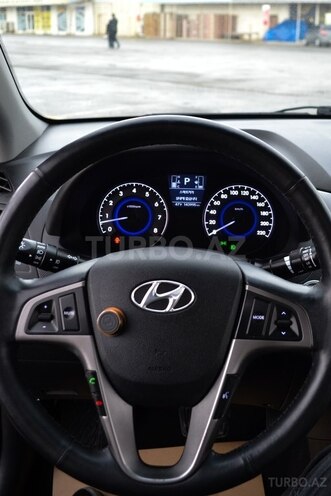 Hyundai Accent 2015, 145,000 km - 1.6 l - Bakı
