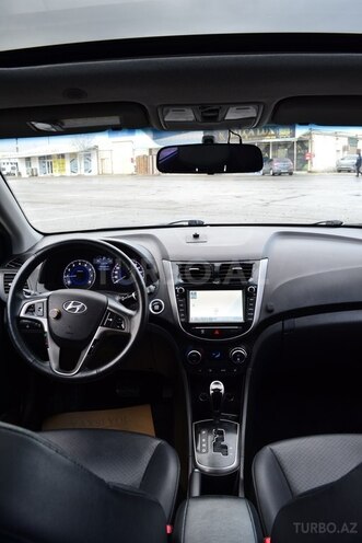 Hyundai Accent 2015, 145,000 km - 1.6 l - Bakı